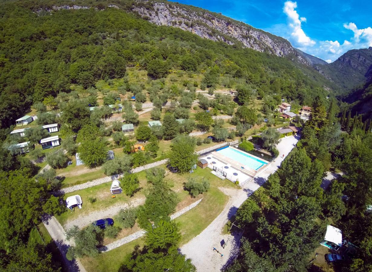 Camping Domaine Sainte Madeleine ソスペル エクステリア 写真