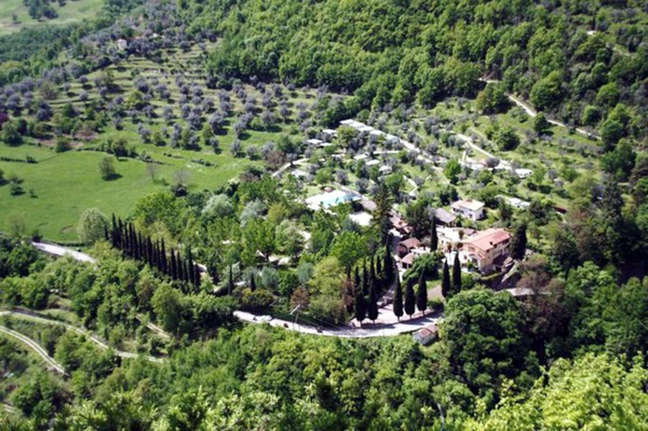 Camping Domaine Sainte Madeleine ソスペル エクステリア 写真